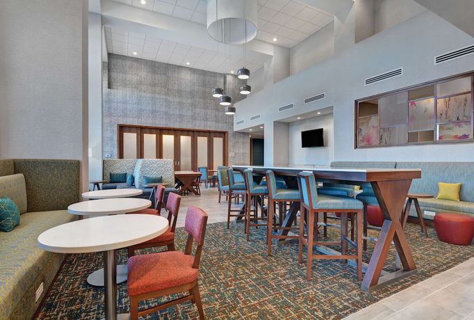 Imagen de los interiores del Hotel Hampton Inn and Suites Middleburg. Foto 19