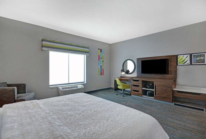 Imagen de la habitación del Hotel Hampton Inn and Suites Middleburg. Foto 11