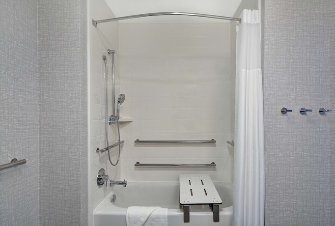 Imagen de la habitación del Hotel Hampton Inn and Suites Middleburg. Foto 13
