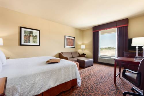 Imagen de la habitación del Hotel Hampton Inn and Suites Mission. Foto 5