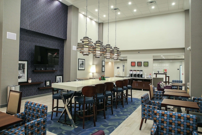 Imagen de los interiores del Hotel Hampton Inn and Suites Mount Laurel/moorestown, Nj. Foto 16