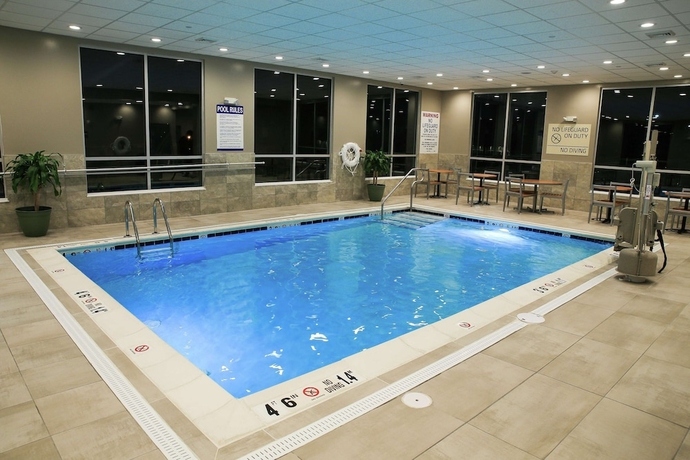 Imagen de la piscina del Hotel Hampton Inn and Suites Mount Laurel/moorestown, Nj. Foto 19