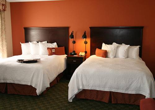 Imagen de la habitación del Hotel Hampton Inn and Suites Munster. Foto 11