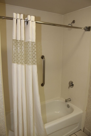 Imagen de la habitación del Hotel Hampton Inn and Suites Nashville-green Hills. Foto 7