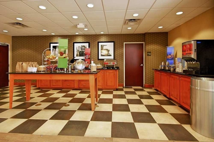 Imagen del bar/restaurante del Hotel Hampton Inn and Suites New Iberia Avery Island. Foto 4