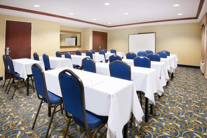 Imagen de los interiores del Hotel Hampton Inn and Suites Newark-harrison-riverwalk. Foto 10