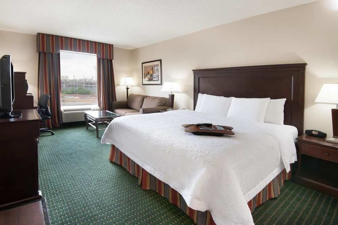 Imagen de la habitación del Hotel Hampton Inn and Suites Newark-harrison-riverwalk. Foto 8