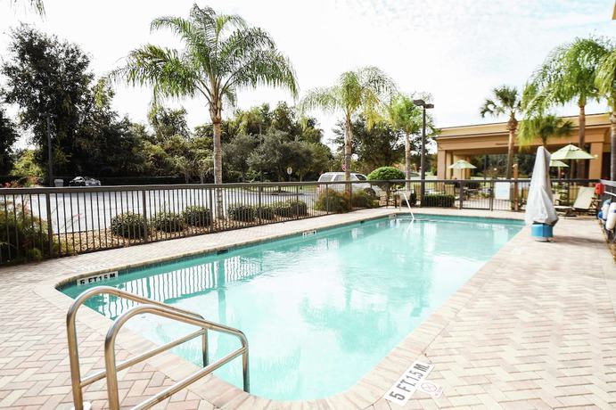 Imagen de la piscina del Hotel Hampton Inn and Suites Ocala - Belleview. Foto 19