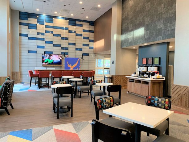 Imagen de los interiores del Hotel Hampton Inn and Suites Ocean City West. Foto 18