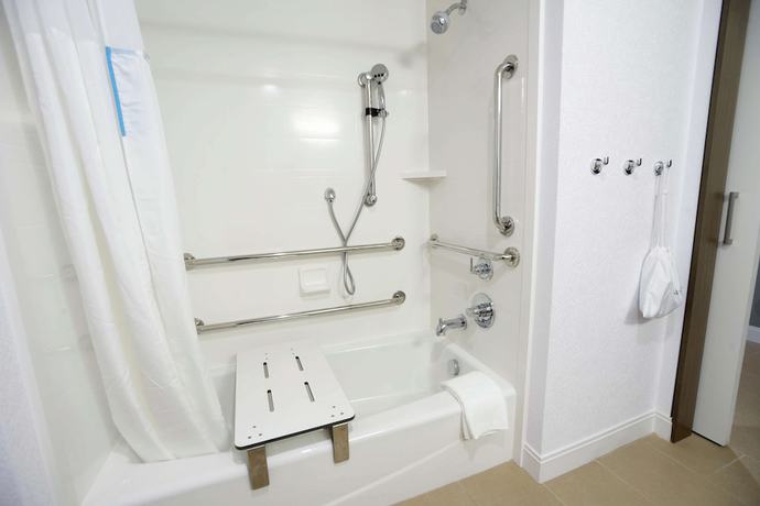 Imagen de la habitación del Hotel Hampton Inn and Suites Oklahoma City/Quail Springs. Foto 2