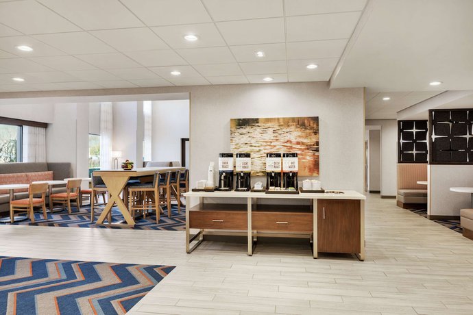 Imagen de los interiores del Hotel Hampton Inn and Suites Olean. Foto 18