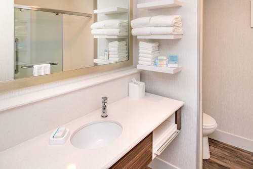 Imagen de la habitación del Hotel Hampton Inn and Suites Olympia Lacey. Foto 2