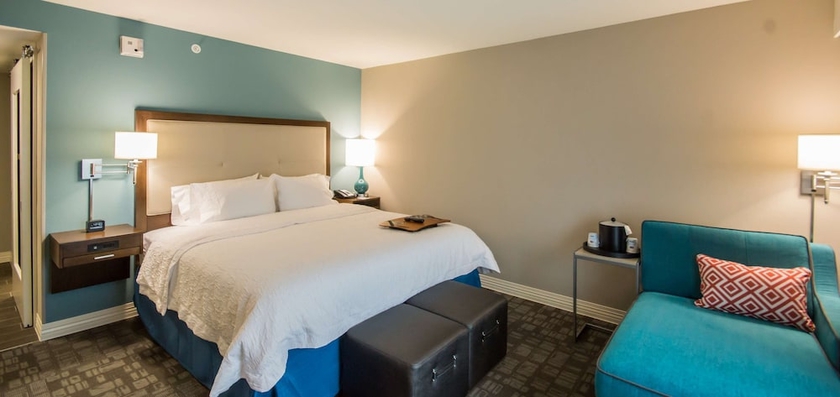 Imagen de la habitación del Hotel Hampton Inn and Suites Orlando near Seaworld. Foto 2