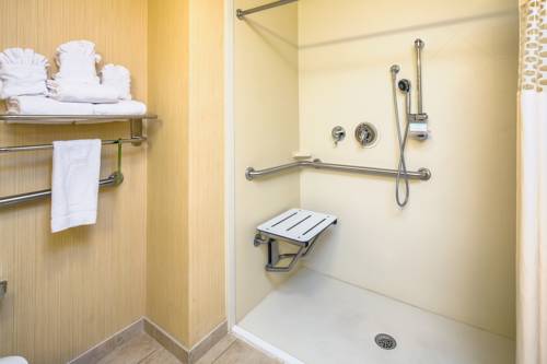 Imagen de la habitación del Hotel Hampton Inn and Suites Orlando-apopka. Foto 6