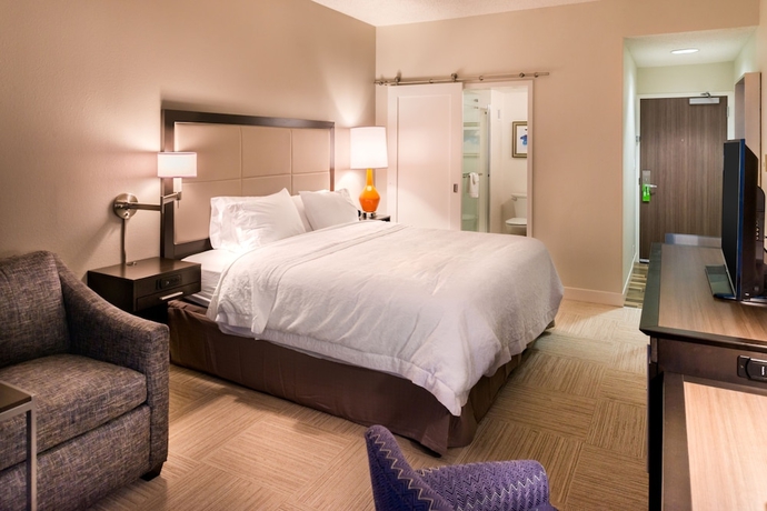 Imagen de la habitación del Hotel Hampton Inn and Suites Orlando/east Ucf Area. Foto 11