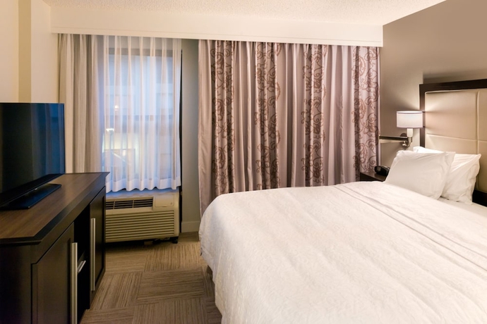 Imagen de la habitación del Hotel Hampton Inn and Suites Orlando/east Ucf Area. Foto 16