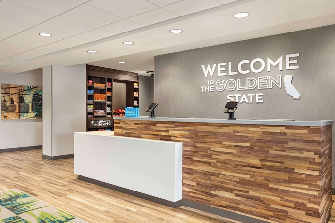 Imagen de los interiores del Hotel Hampton Inn and Suites Oroville. Foto 16