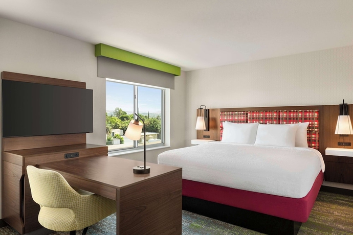 Imagen de la habitación del Hotel Hampton Inn and Suites Oroville. Foto 7
