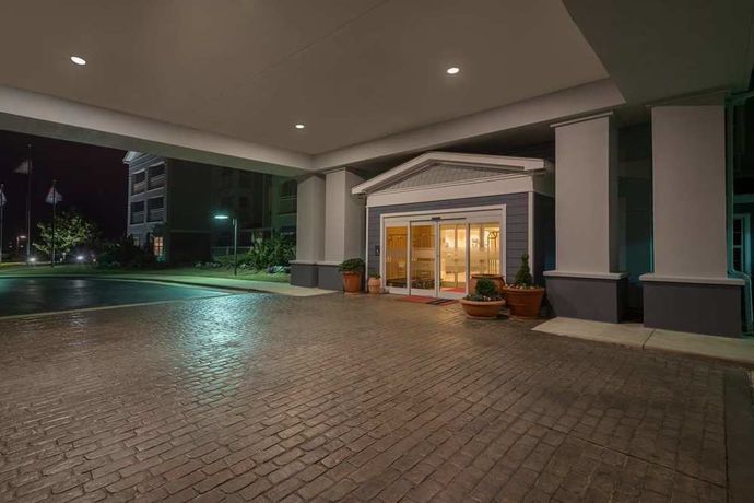 Imagen de los exteriores del Hotel Hampton Inn and Suites Outer Banks/ Corolla. Foto 2