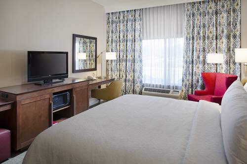 Imagen de la habitación del Hotel Hampton Inn and Suites Palmdale. Foto 4