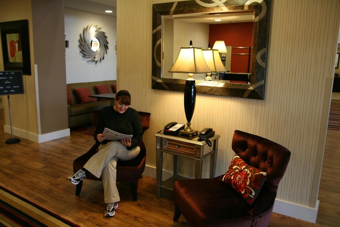 Imagen de los interiores del Hotel Hampton Inn and Suites Panama City Beach-pier Park Area. Foto 13