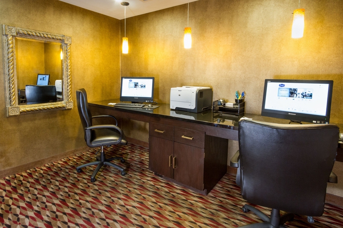 Imagen de los interiores del Hotel Hampton Inn and Suites Paso Robles. Foto 15
