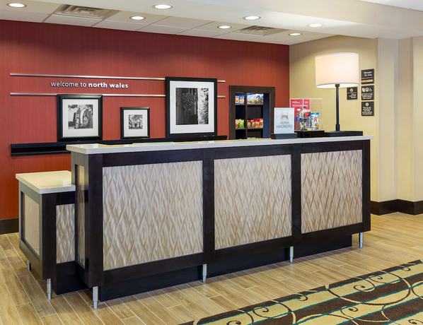 Imagen de los interiores del Hotel Hampton Inn and Suites Philadelphia Montgomeryville. Foto 17