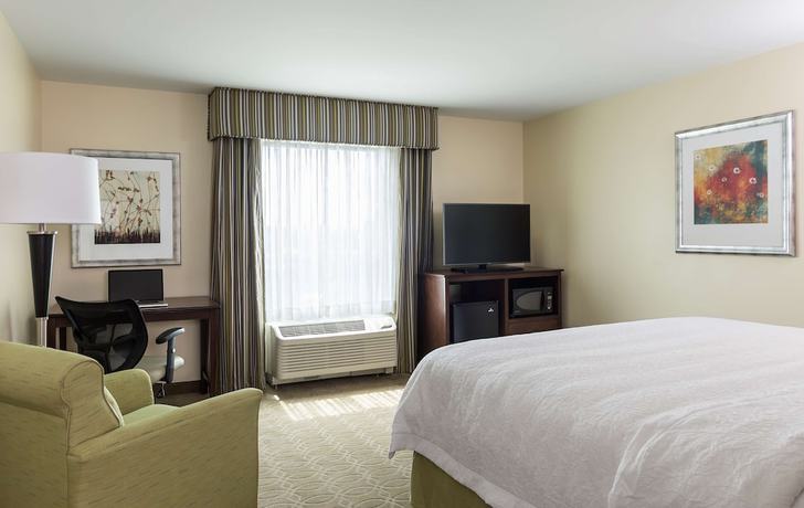 Imagen de la habitación del Hotel Hampton Inn and Suites Philadelphia Montgomeryville. Foto 10
