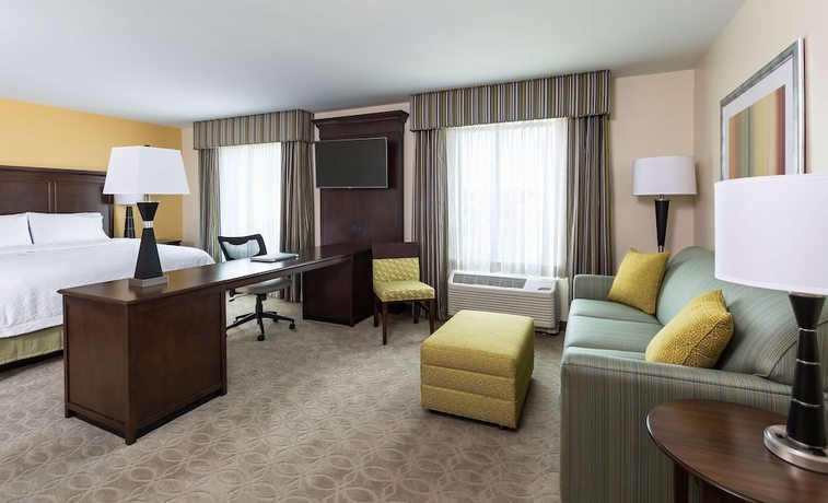 Imagen de la habitación del Hotel Hampton Inn and Suites Philadelphia Montgomeryville. Foto 14