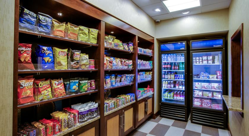 Imagen general del Hotel Hampton Inn and Suites Philadelphia/bensalem. Foto 2