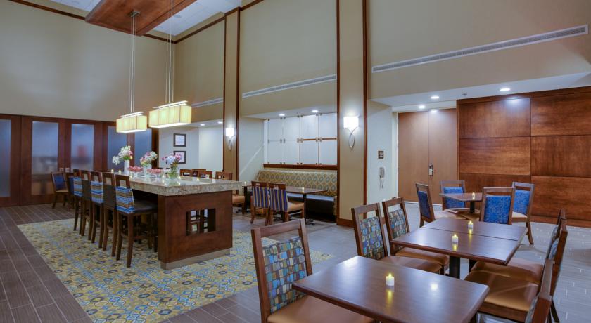 Imagen general del Hotel Hampton Inn and Suites Philadelphia/bensalem. Foto 6