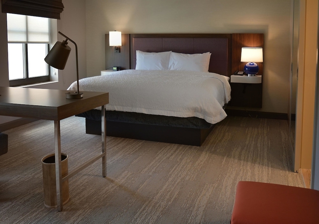 Imagen de la habitación del Hotel Hampton Inn and Suites Philadelphia/media. Foto 5