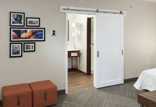 Imagen de la habitación del Hotel Hampton Inn and Suites Phoenix Downtown. Foto 2