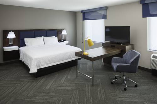 Imagen de la habitación del Hotel Hampton Inn and Suites Phoenix Downtown. Foto 4