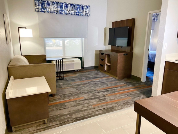 Imagen de la habitación del Hotel Hampton Inn and Suites Phoenix-goodyear. Foto 6