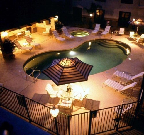 Imagen de la piscina del Hotel Hampton Inn and Suites Phoenix-goodyear. Foto 18