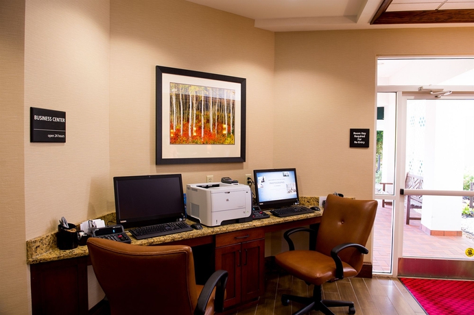Imagen de los interiores del Hotel Hampton Inn and Suites Pigeon Forge On The Parkway. Foto 12