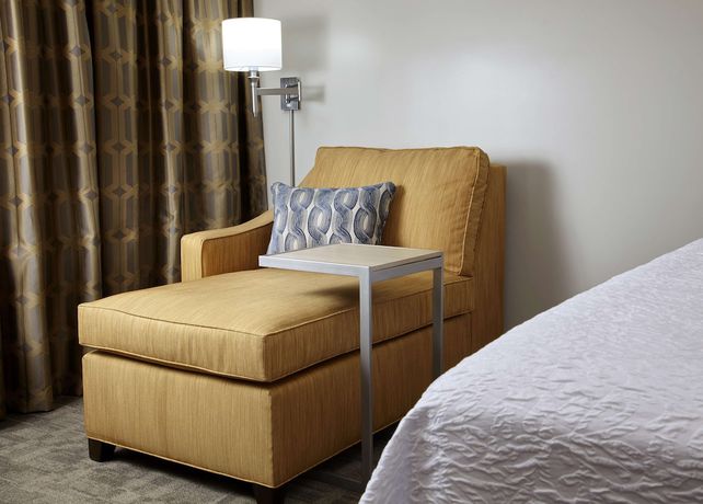 Imagen de la habitación del Hotel Hampton Inn and Suites Pittsburgh Airport South&ndash;Settlers Ridge. Foto 8
