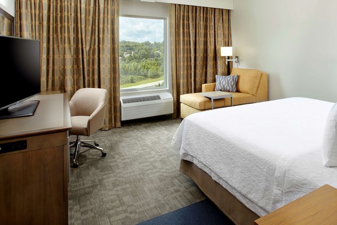 Imagen de la habitación del Hotel Hampton Inn and Suites Pittsburgh Airport South&ndash;Settlers Ridge. Foto 13