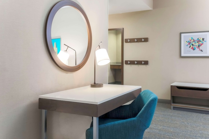 Imagen de la habitación del Hotel Hampton Inn and Suites Pittsburgh-downtown. Foto 6