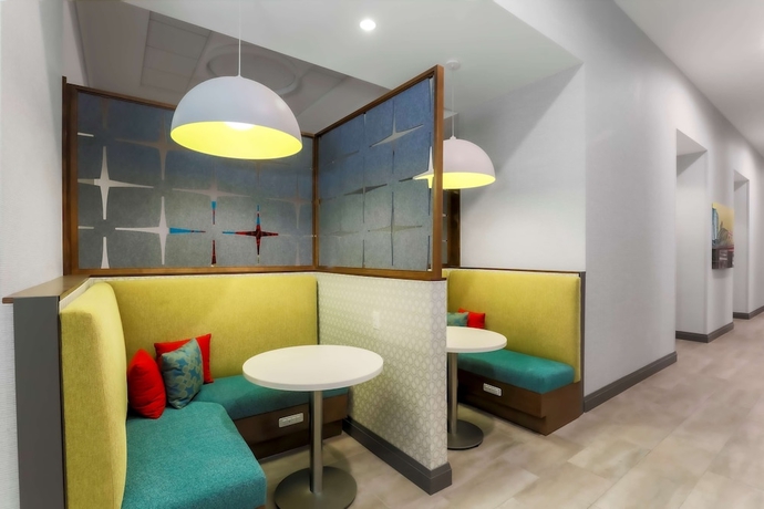 Imagen de los interiores del Hotel Hampton Inn and Suites Pittsburgh-downtown. Foto 18