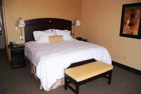 Imagen general del Hotel Hampton Inn and Suites Plattsburgh. Foto 1