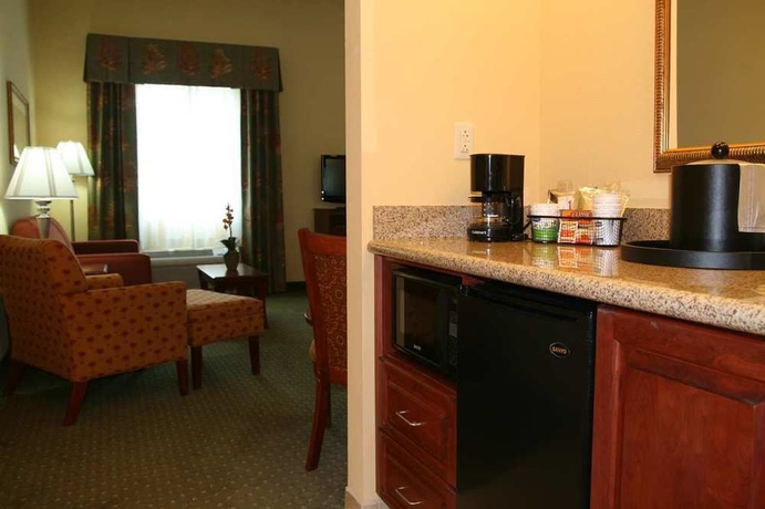 Imagen de los interiores del Hotel Hampton Inn and Suites Port Richey. Foto 13