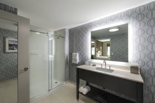 Imagen de la habitación del Hotel Hampton Inn and Suites Portsmouth Downtown. Foto 4