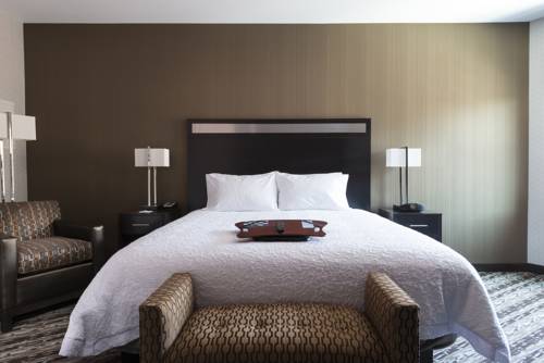 Imagen de la habitación del Hotel Hampton Inn and Suites Portsmouth Downtown. Foto 10