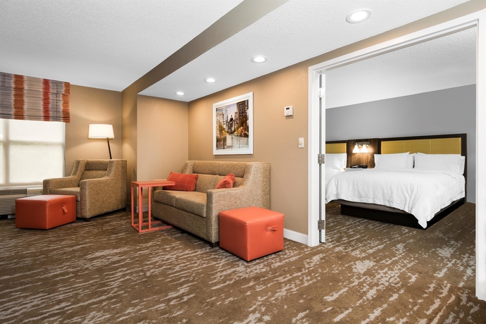 Imagen de la habitación del Hotel Hampton Inn and Suites Raleigh Cary Lenovo Center. Foto 4