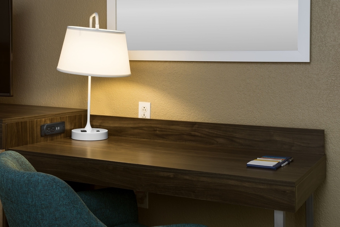 Imagen de la habitación del Hotel Hampton Inn and Suites Raleigh Cary Lenovo Center. Foto 6
