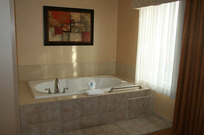 Imagen de la habitación del Hotel Hampton Inn and Suites Redding, Ca. Foto 6