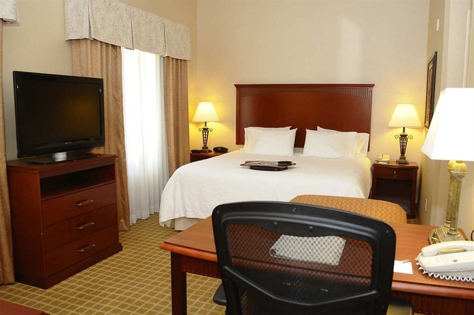 Imagen de la habitación del Hotel Hampton Inn and Suites Redding, Ca. Foto 9