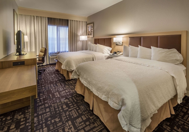 Imagen de la habitación del Hotel Hampton Inn and Suites Reno. Foto 8